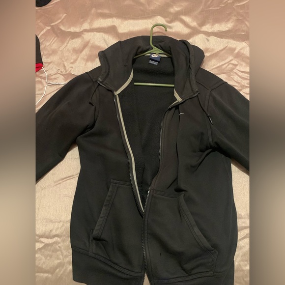 NIKE Black Sportswear Club Sweater - Picture 1 of 4